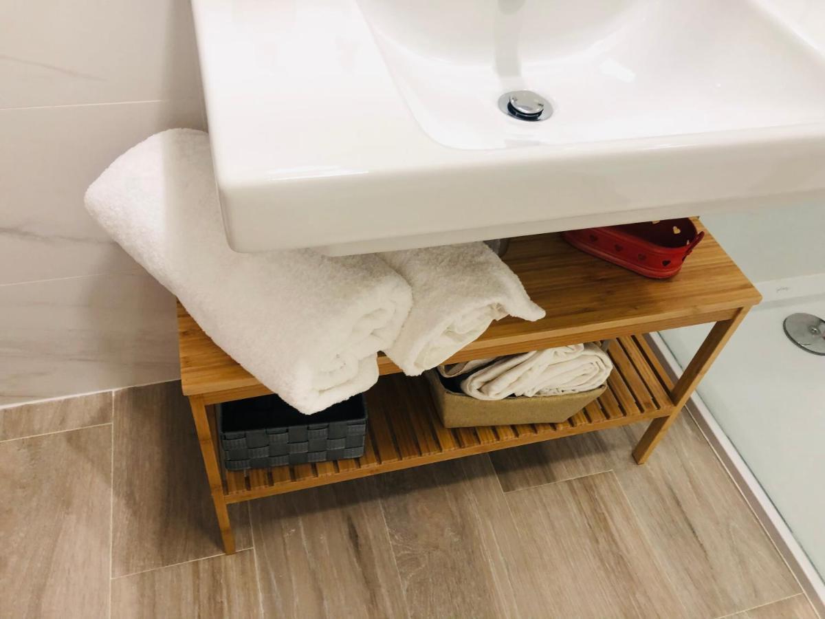Habitacion Con Bano Privado ビルバオ エクステリア 写真