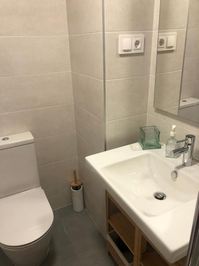 Habitacion Con Bano Privado ビルバオ エクステリア 写真